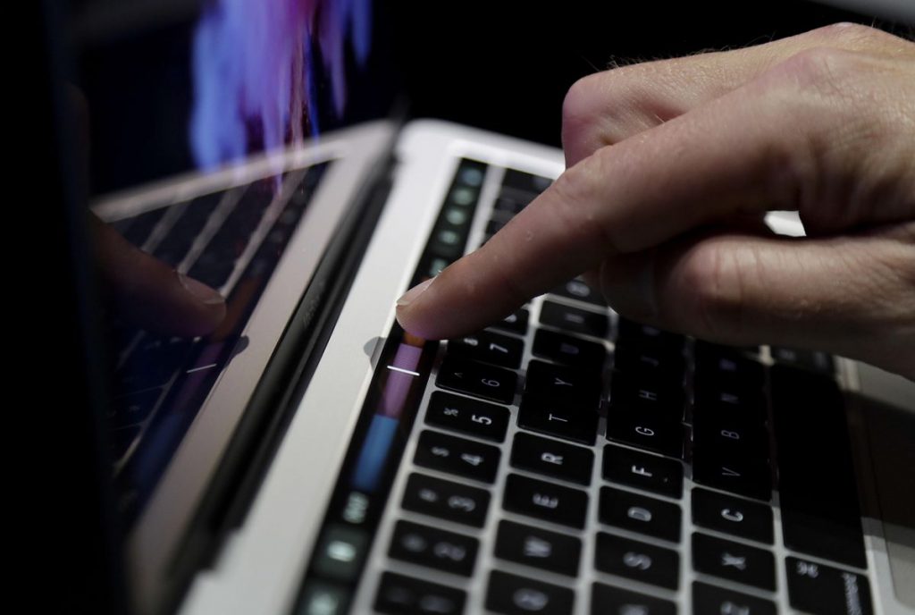 Il nuovo MacBook Pro di Apple nasconde un problema imbarazzante