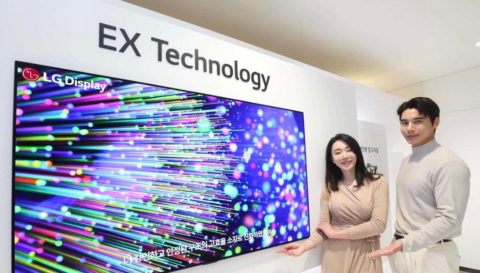 I nuovi display OLED di LG per il 2022 promettono il 30% in più di luminosità