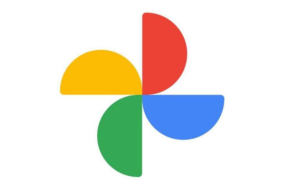Funzionalità di correzione parziale di Google interrotta in Google Foto per milioni di utenti Android