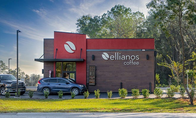 Ellianos Coffee prevede di aprire la sua nuovissima caffetteria a doppio binario per sole auto al 8781 di Old Kings Road S. a Jacksonville.  In costruzione, la caffetteria sarà tra almeno nove che sono già state aperte o che saranno presto lanciate a Jacksonville.
