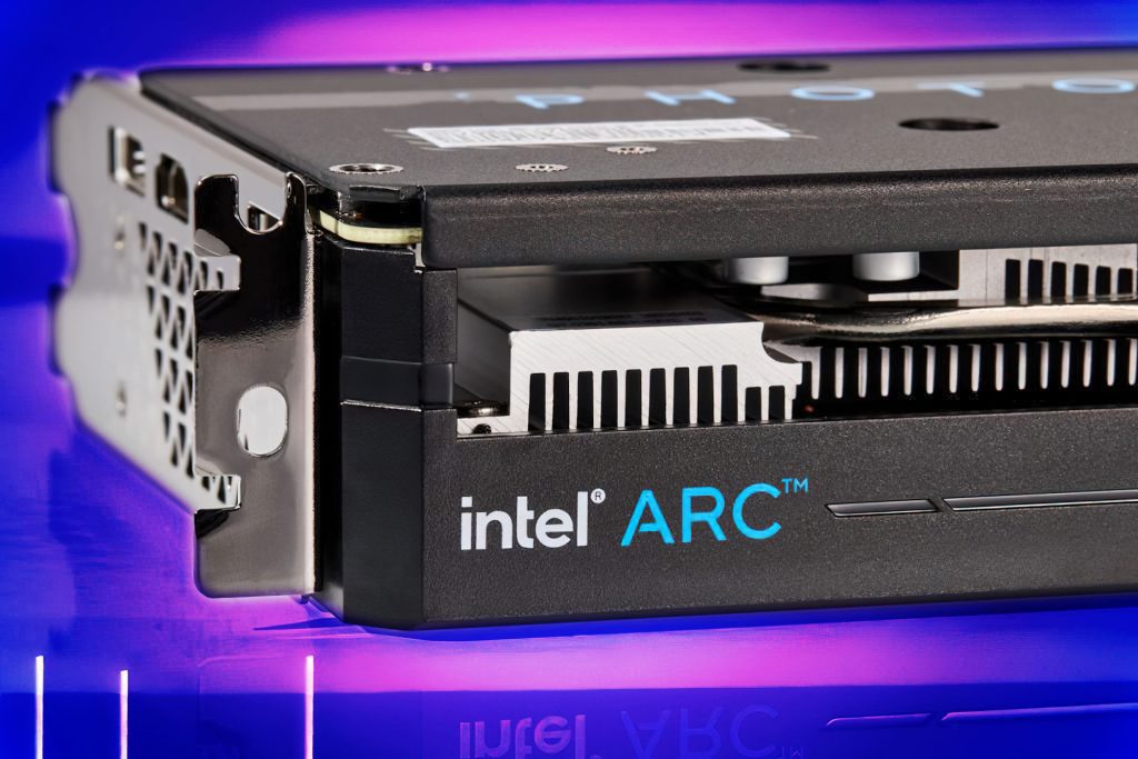 Intel cambia silenziosamente le specifiche ufficiali della memoria Arc A380: 15,5 Gbps, non 16
