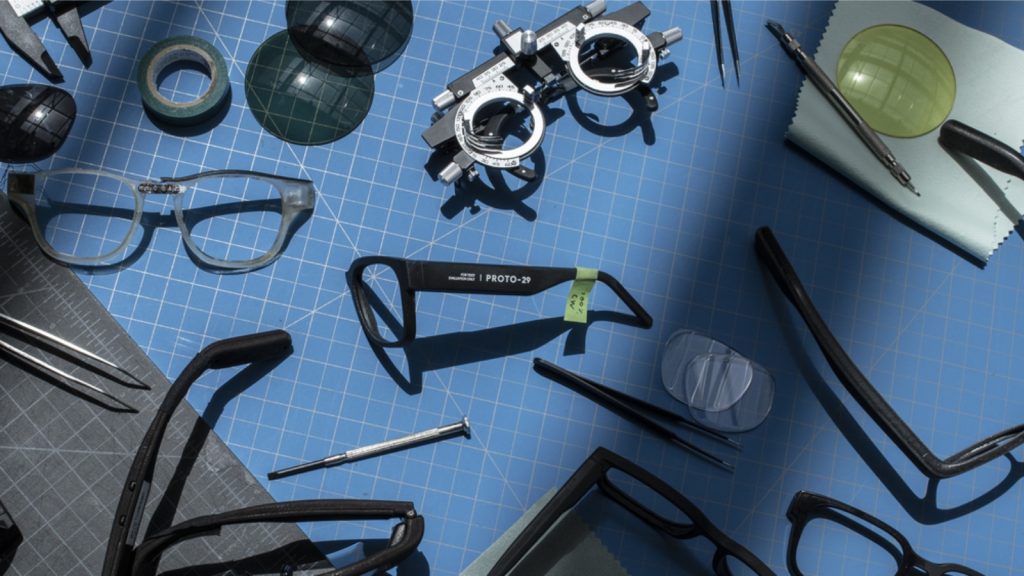 Google inizia a testare gli occhiali per realtà aumentata nel mondo reale