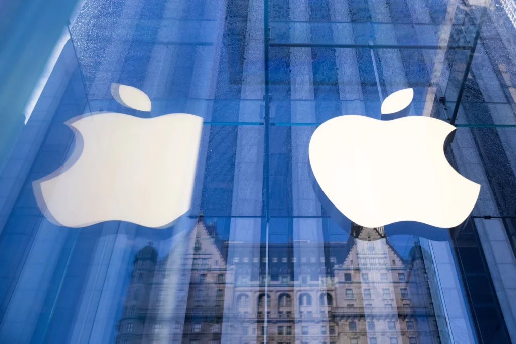 Un messaggio razzista è stato inviato agli iPhone tramite Apple News dal sito Web hackerato Fast Company