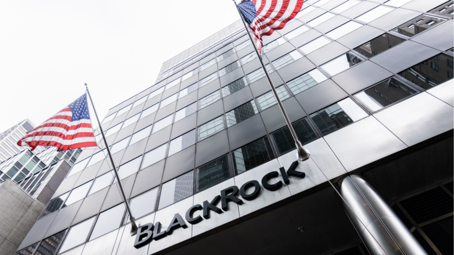 Notizie in tempo reale: BlackRock risente delle turbolenze del mercato e delle commissioni più basse